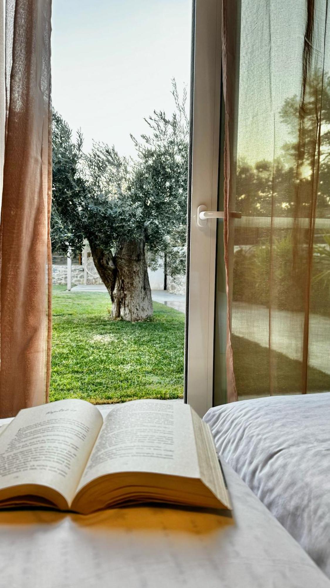 Michael Private Villa, Private Swimming Pool, Garden, Panoramic Sunset Villa *