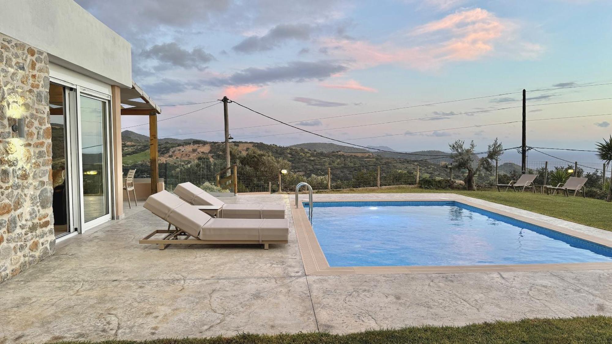 Michael Private Villa, Private Swimming Pool, Garden, Panoramic Sunset * Triopetra