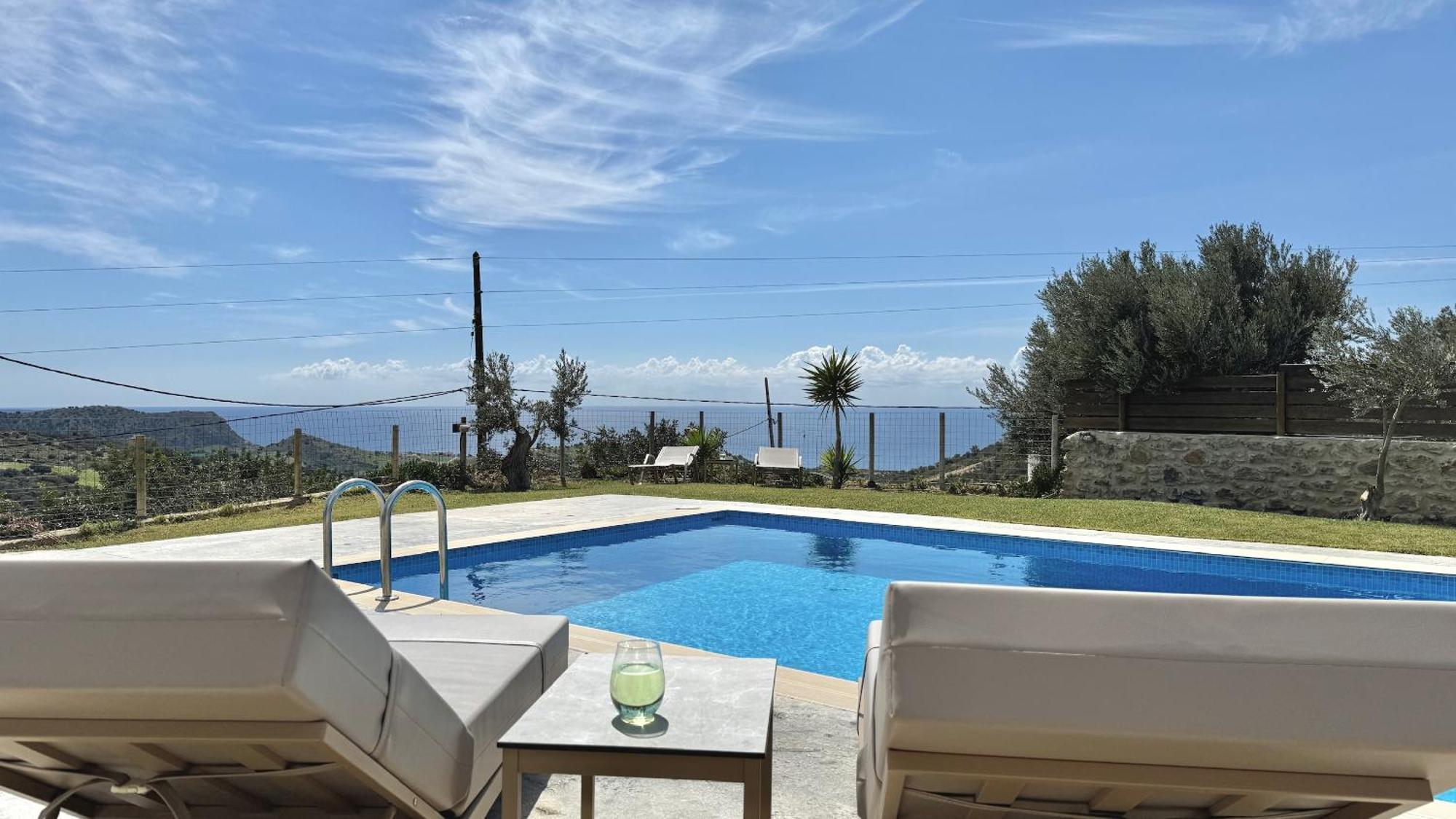 Michael Private Villa, Private Swimming Pool, Garden, Panoramic Sunset * Triopetra