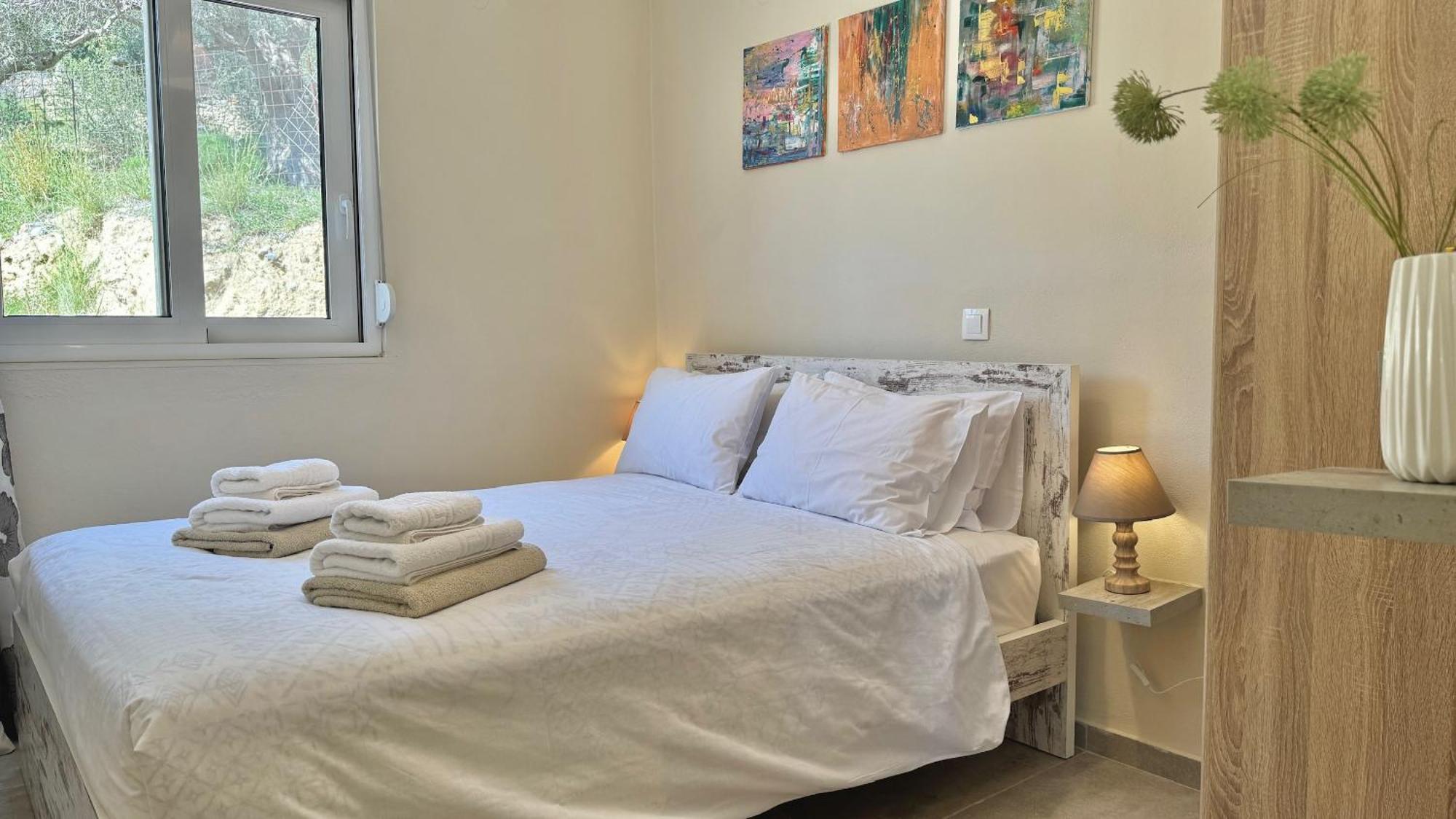 Michael Private Villa, Private Swimming Pool, Garden, Panoramic Sunset Triopetra