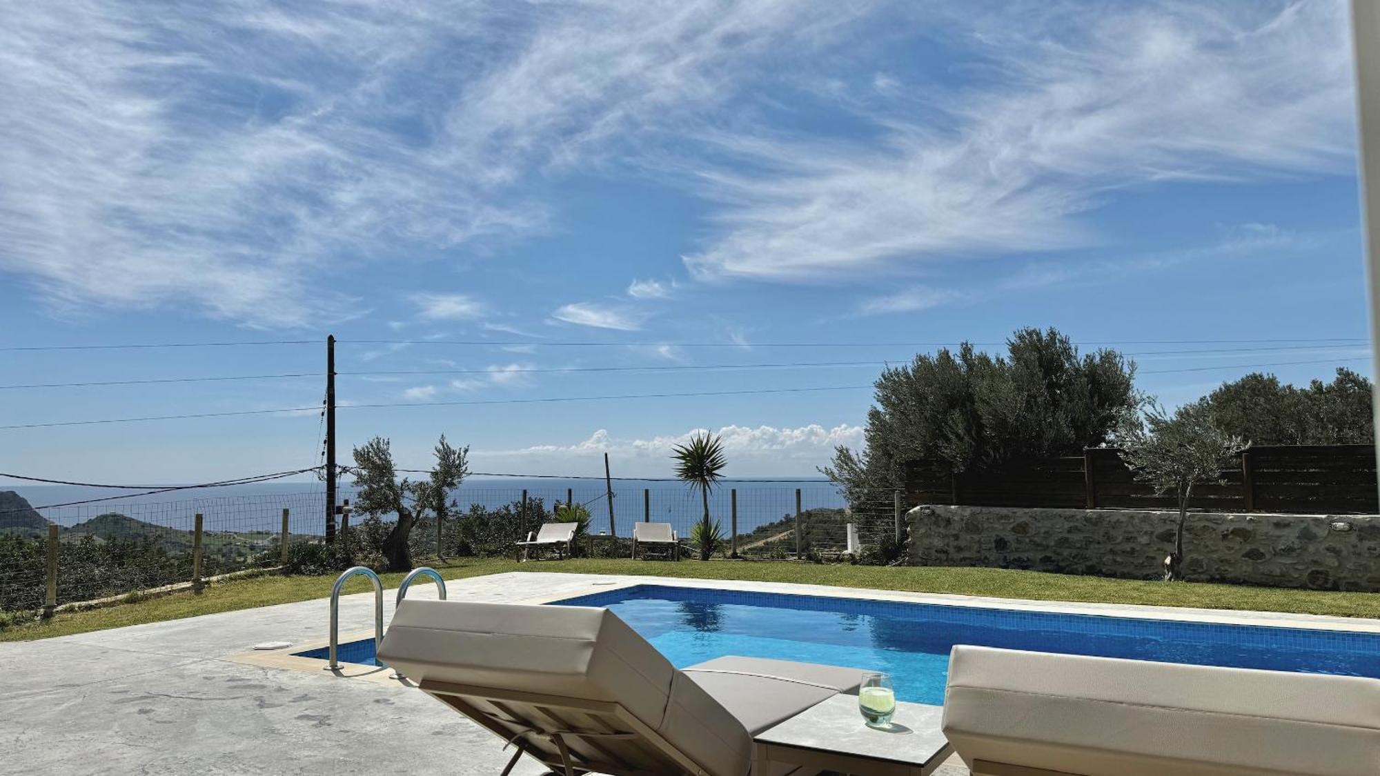 Villa Michael Private Villa, Private Swimming Pool, Garden, Panoramic Sunset *
